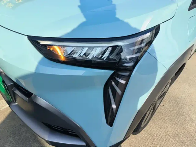 GAC Aion Y — Фото автомобиля 23