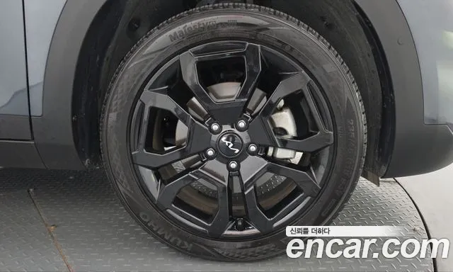 Kia Seltos — Фото автомобиля 6