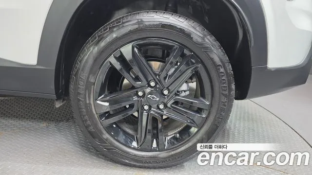 ChevroletGMDaewoo Trax Trax Кроссовер — Фото автомобиля 3
