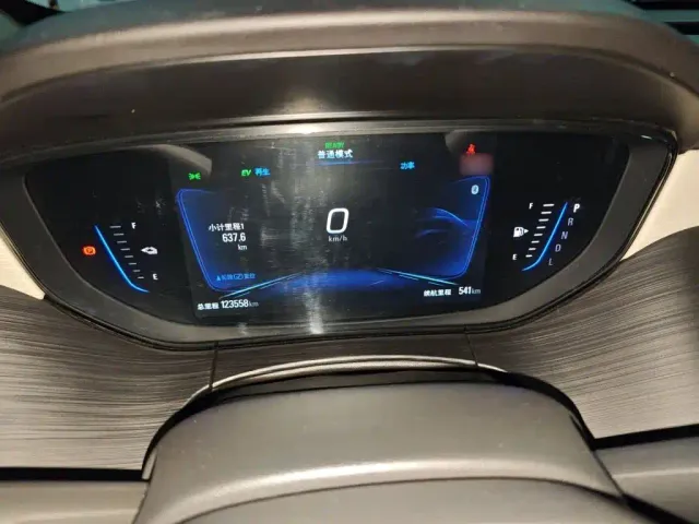 Buick Velite 6 — Фото автомобиля 3