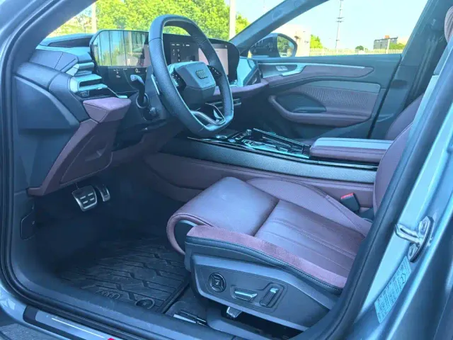 Audi A6L — Фото автомобиля 10