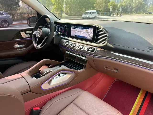 Mercedes-Benz GLE-Class — Фото автомобиля 13