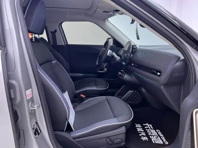MINI Electric MINI ACEMAN — Фото автомобиля 17