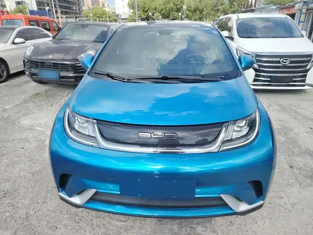 BYD Dolphin — Фото автомобиля 2