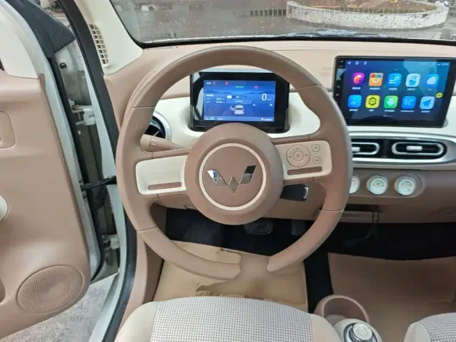 Wuling Hongguang Mini EV — Фото автомобиля 10