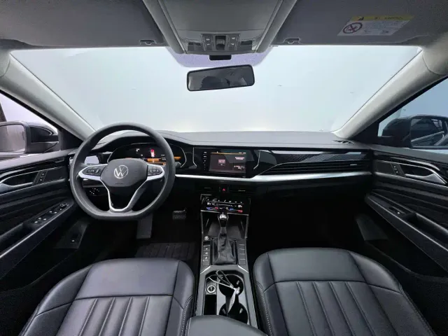 Volkswagen Passat — Фото автомобиля 22