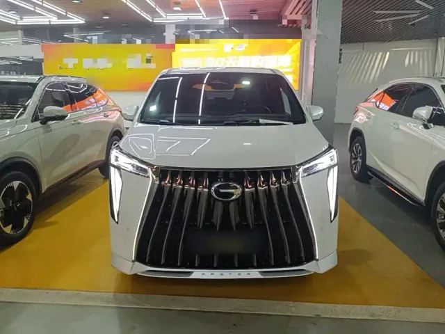 GAC Trumpchi M8 — Фото автомобиля 2