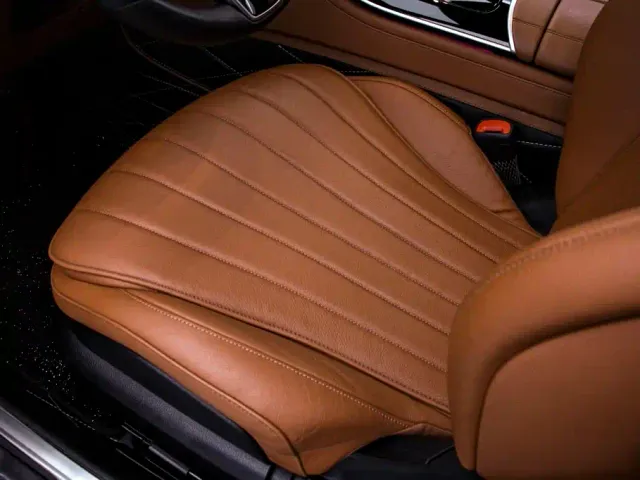 Mercedes-Benz S-Class — Фото автомобиля 16