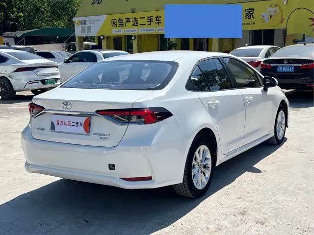 Toyota Corolla — Фото автомобиля 6