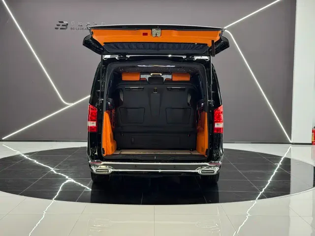 Mercedes-Benz Vito — Фото автомобиля 30