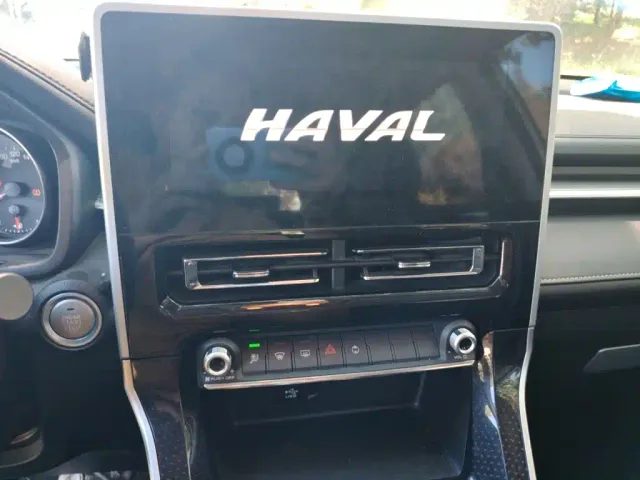 Haval M6 — Фото автомобиля 5