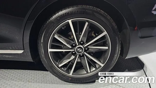 Hyundai Grandeur Новый Grandeur IG — Фото автомобиля 5