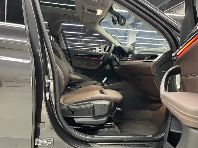 BMW X1 — Фото автомобиля 12