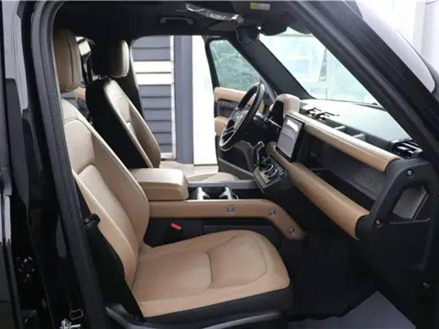 Land Rover Defender — Фото автомобиля 20