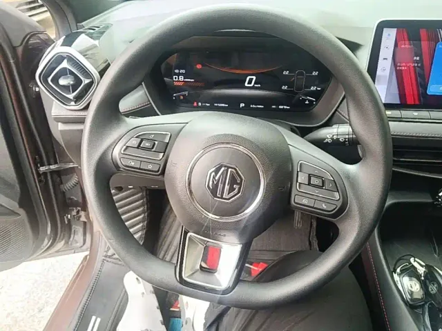 MG MG5 2025 300TGI Global Flagship — Фото автомобиля 6