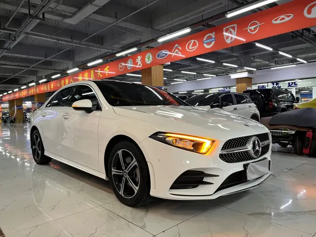 Mercedes-Benz A-Class — Фото автомобиля 6