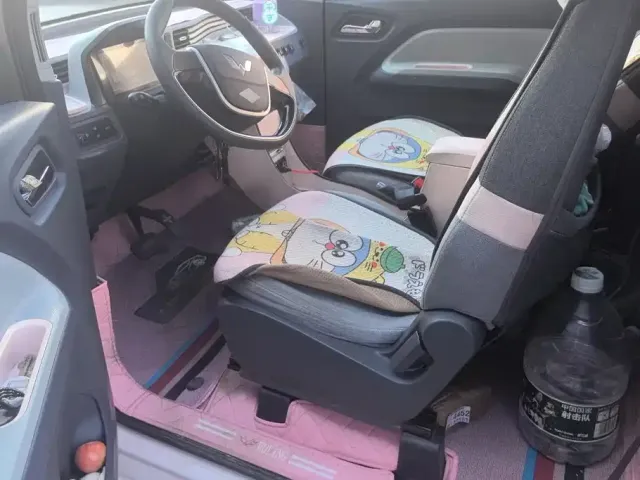 Wuling Hongguang Mini EV — Фото автомобиля 9