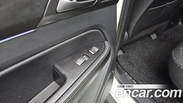 KG_Mobility_Ssangyong Rexton Новый Rexton Sport Дизель 2.2 4WD — Фото автомобиля 25