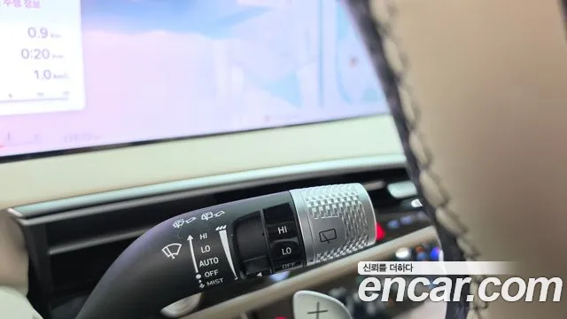 Genesis GV70 2.5T Бензин AWD — Фото автомобиля 27