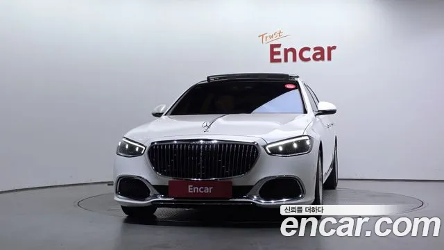 Mercedes-Benz S-Class — Фото автомобиля 2