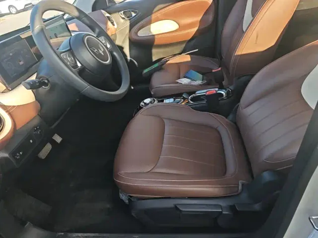 Wuling Bingo — Фото автомобиля 14