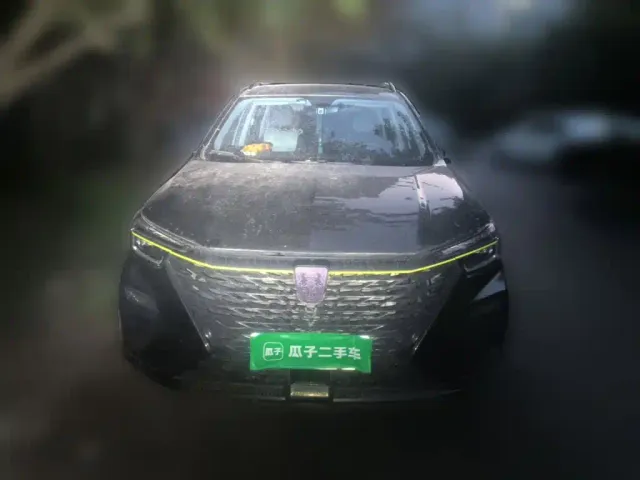 Roewe RX5 — Фото автомобиля 2