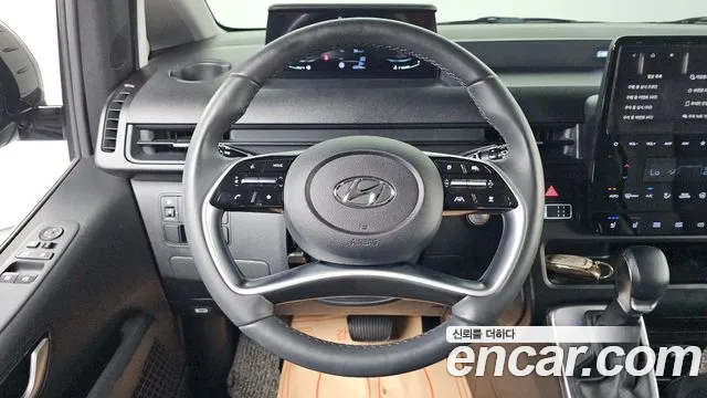 Hyundai Staria Staria L3.5 Tourer 9 мест — Фото автомобиля 15