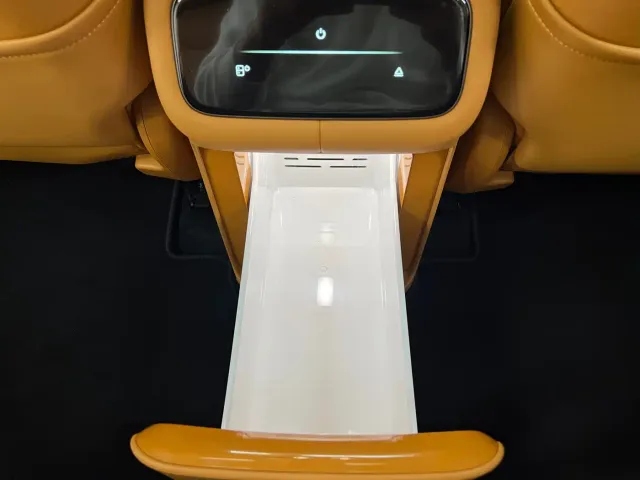 IM Motors LS8 — Фото автомобиля 17