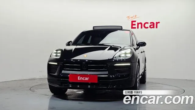Porsche Macan — Фото автомобиля 2