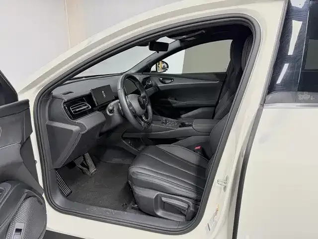 BYD Seal 06 — Фото автомобиля 17