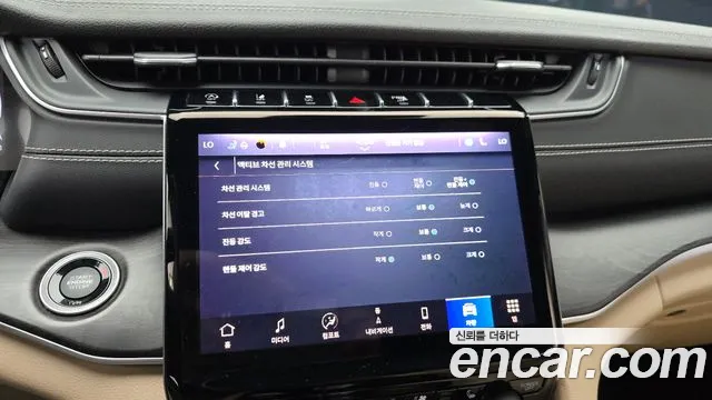 Jeep Cherokee Grand Cherokee(WL) 3.6 Limited — Фото автомобиля 15
