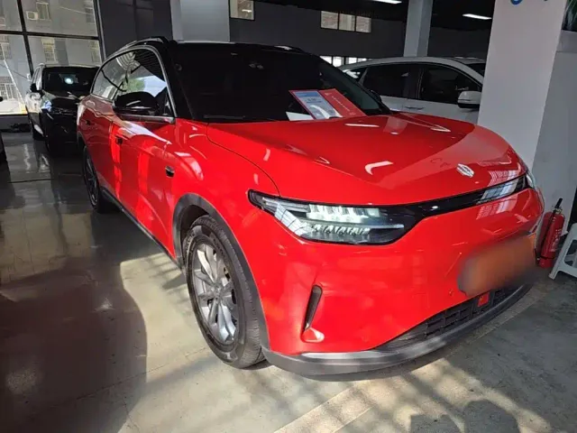 Leapmotor C11 — Фото автомобиля 3