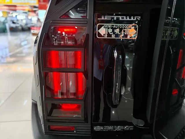 Jetour T2 — Фото автомобиля 23