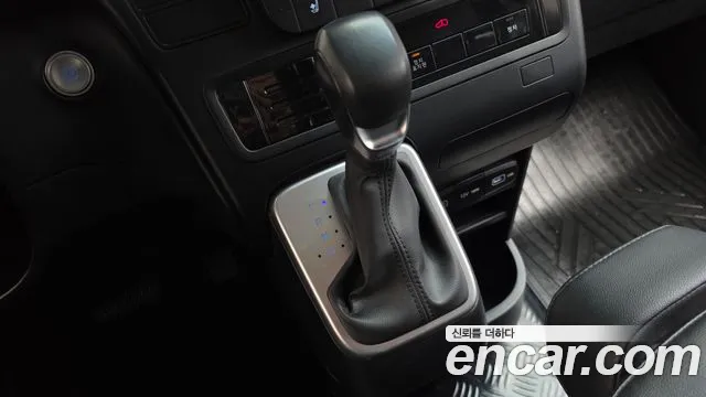 Hyundai Staria — Фото автомобиля 12