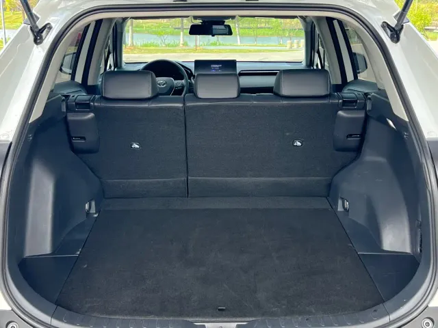 Toyota RAV4 — Фото автомобиля 18