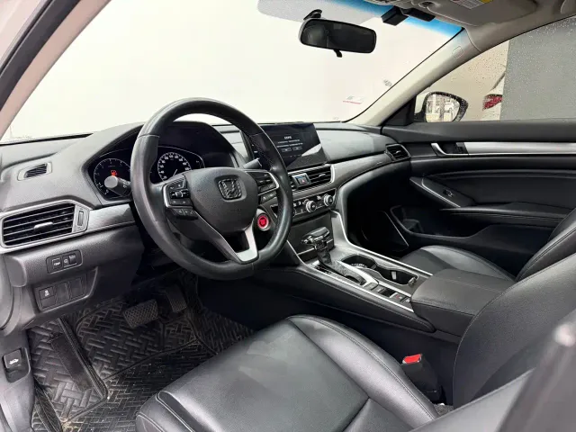 Honda Accord — Фото автомобиля 7