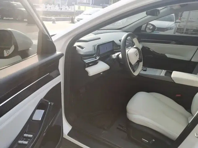 Geely Galaxy L6 — Фото автомобиля 15