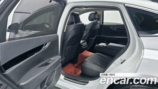 Genesis G80 Бензин 3.5 турбо AWD — Фото автомобиля 11