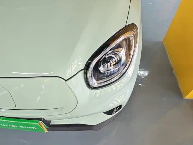 Leapmotor T03 — Фото автомобиля 23