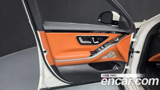 Mercedes-Benz S-Class — Фото автомобиля 19