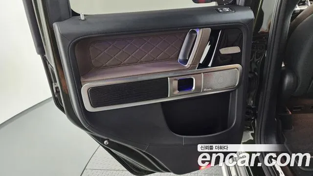 Mercedes-Benz G-Class — Фото автомобиля 23
