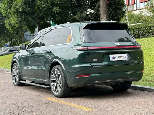 Li Auto L9 — Фото автомобиля 4