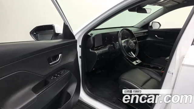 Hyundai Kona — Фото автомобиля 10