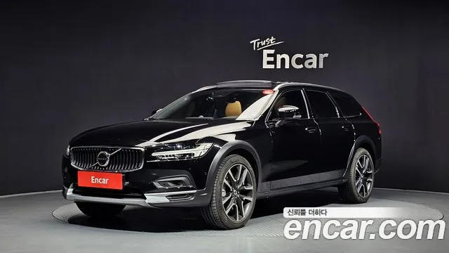 Фотография автомобиля — Volvo V90