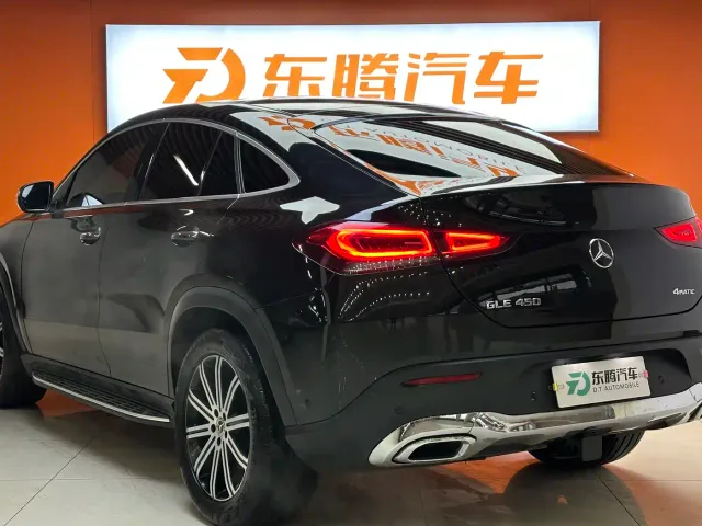Mercedes-Benz GLE Coupe — Фото автомобиля 8