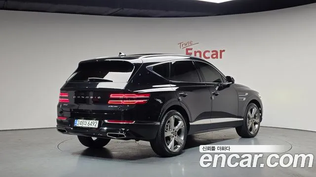 Genesis GV80 2.5T Бензин AWD — Фото автомобиля 2