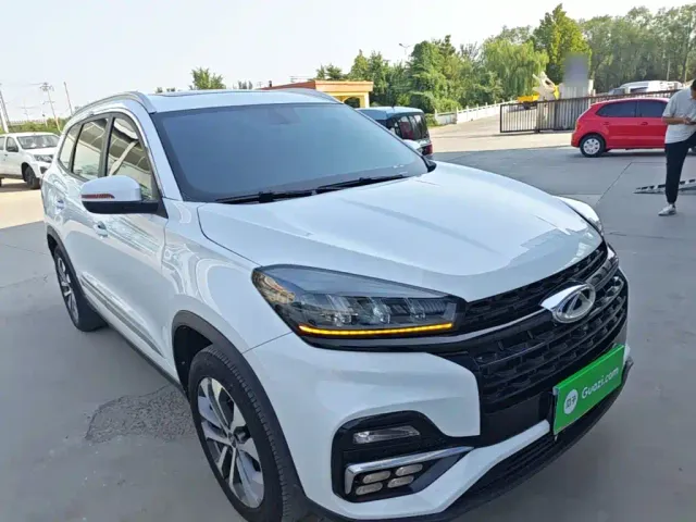 Chery Tiggo 8 — Фото автомобиля 3