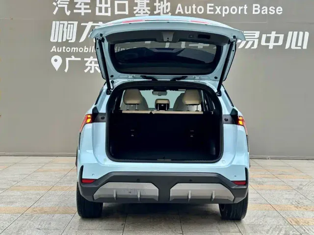 Geely Galaxy L7 — Фото автомобиля 14