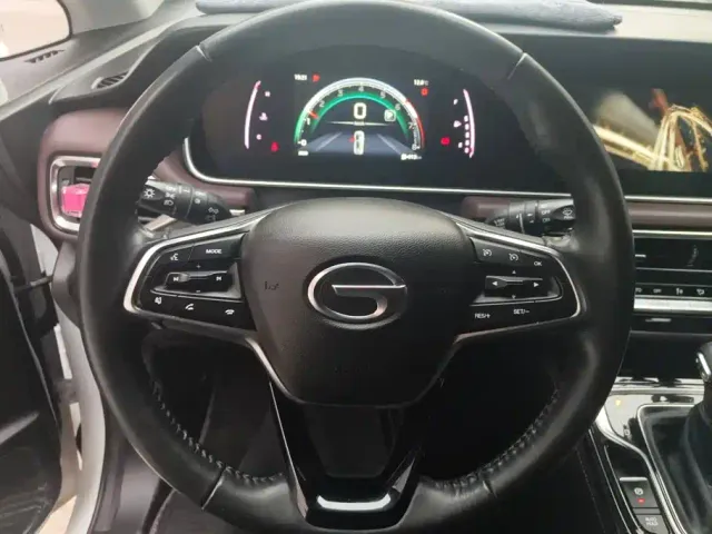 GAC Trumpchi M6 — Фото автомобиля 15