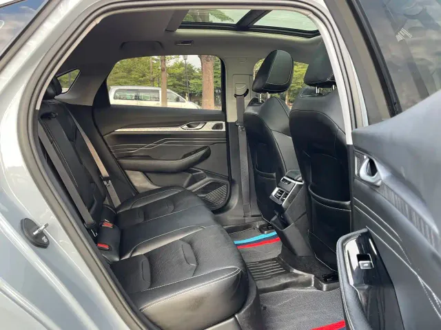 Geely Xingrui — Фото автомобиля 14
